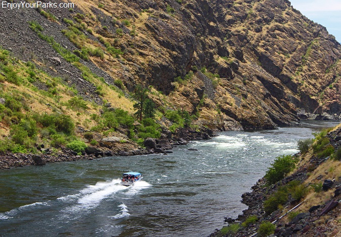 Jet boat tour, Hells Canyon National Recreation Area