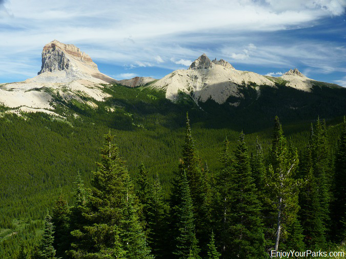 Chief Mountain, Ninaki Mountain and Papoose Mountain, Lee Ridge Trail, Glacier National Park