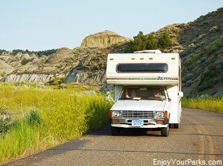 RV touring Makoshika State Park Montana