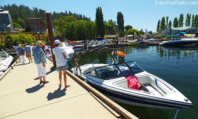 Boaters, Harrison Idaho, Lake Coeur d&#39; Alene Scenic Byway