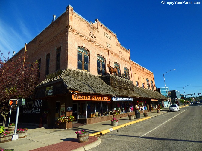 There are many historic buildings that have been nicely restored throughout the town of Kalispell.