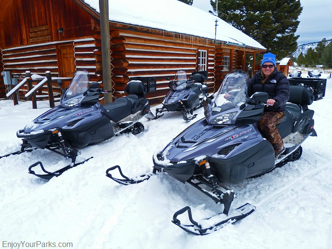Snowmobiles, Winter in Yellowstone Park